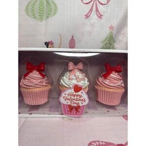 VALENTINES DAY Coquette Bow Cupcakes